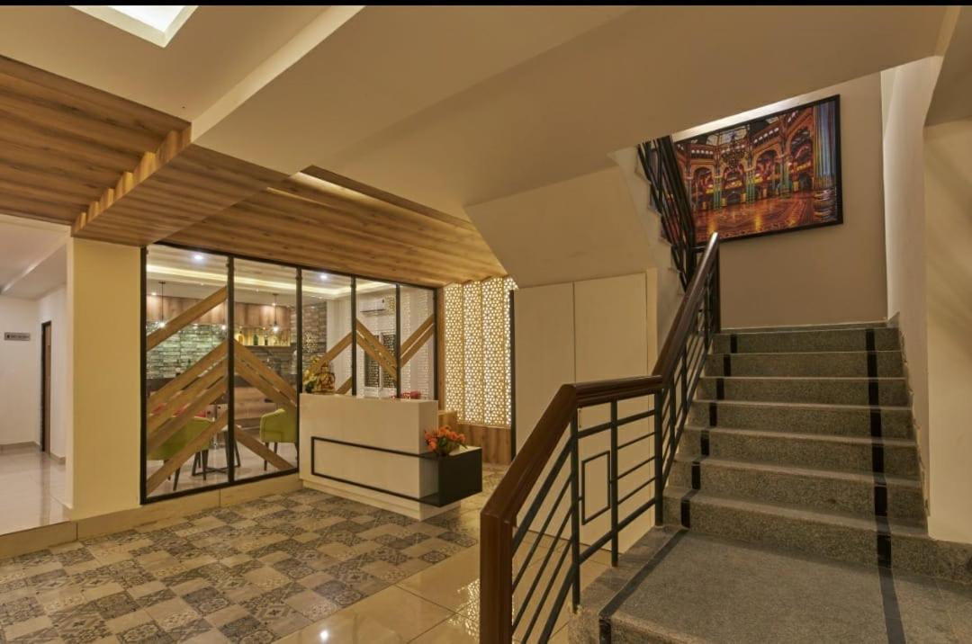 Regenta Inn Grand Koramangala By Royal Orchid Hotels Bangalore Extérieur photo