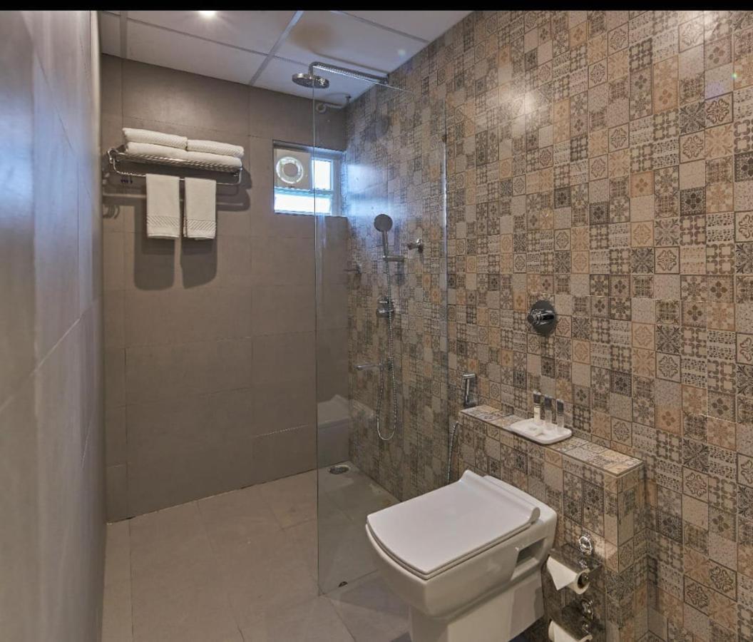 Regenta Inn Grand Koramangala By Royal Orchid Hotels Bangalore Extérieur photo